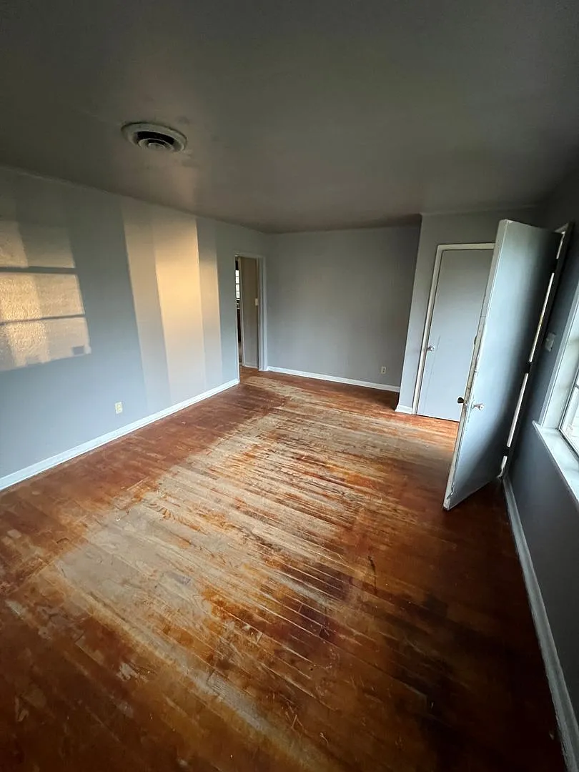 3803RichmondAve — Photo 2