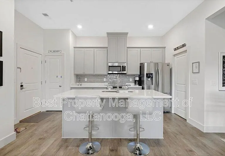 1603 Fagan St #202 — Photo 6