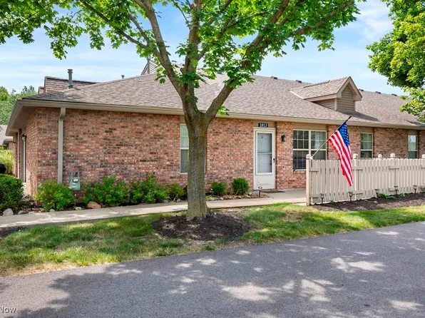 2813 Shakespeare Ln, Avon, OH 44011