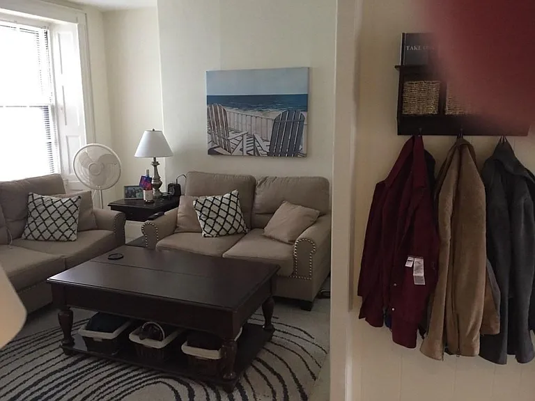 38 Oak St #2 — Photo 1