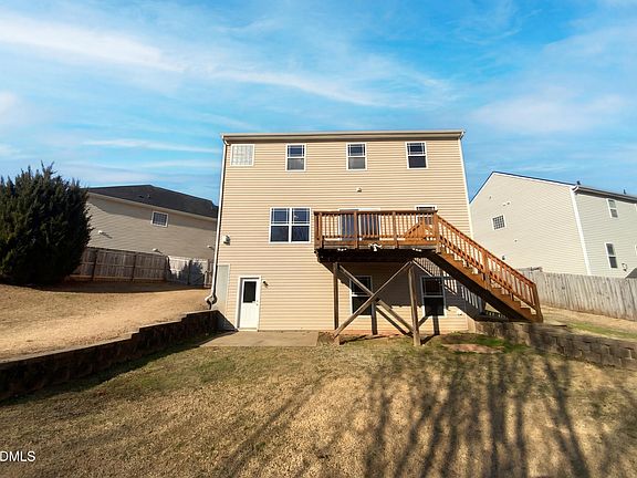 5th image of 109 Boatdock Dr
