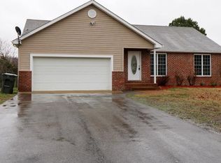 704 Red Hollow Dr, Springfield, TN 37172