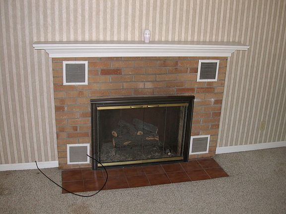 4th image of 2506 Harvard St