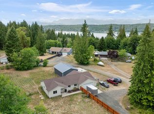 231 E Heights Pl N, Belfair, WA