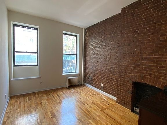 3rd image of 314 W 89th St #3FF