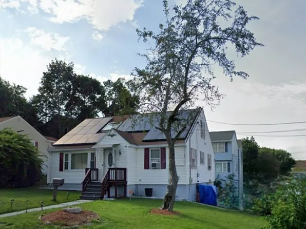 12 Sumner Ave, Lawrence, MA 01841