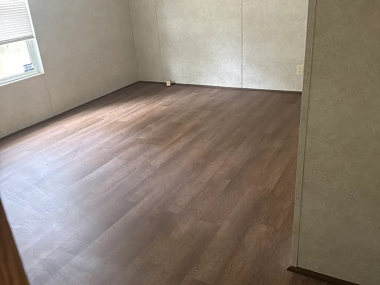 582 Arbor Dr SE — Photo 14