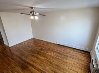 1366 Beach Channel Dr FLOOR 2, Far Rockaway, NY 11691