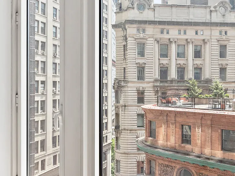 15 William St #10C — Photo 5
