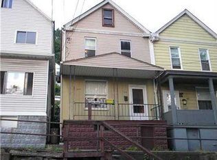 725 Fruit Way, Mc Kees Rocks, PA 15136