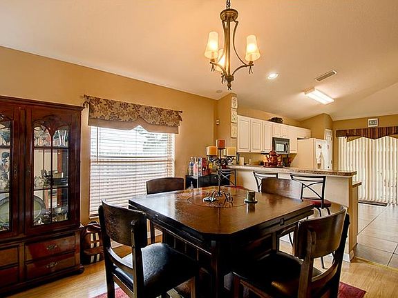 5th image of 10225 Lakeside Vista Dr