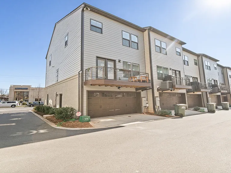 1506 Kee Ct — Photo 2