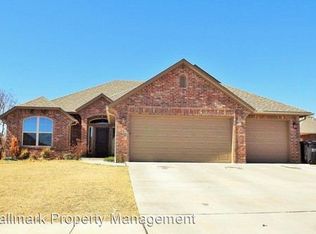 709 N Patterson Dr, Moore, OK 73160