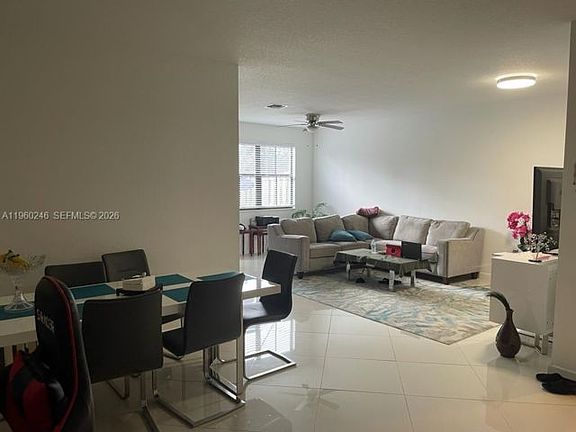 4th image of 9602 Town Parc Cir S