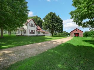 1061 Robbins Rd, Amboy, IL 61310