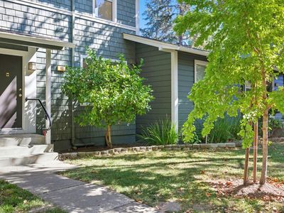 40 Lovejoy Way, Novato, CA, 94949