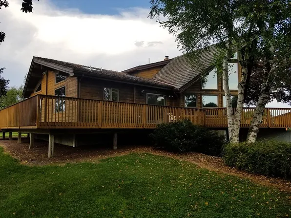 312 S Delaware Dr, Mount Bethel, PA 18343