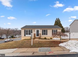 6432 Woodland Forest Dr, Elkridge, MD 21075