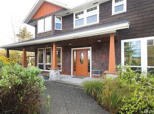 10709 SW Cowan Rd, Vashon, WA 98070