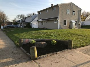 97 Bloomingdale Rd, Levittown, NY 11756