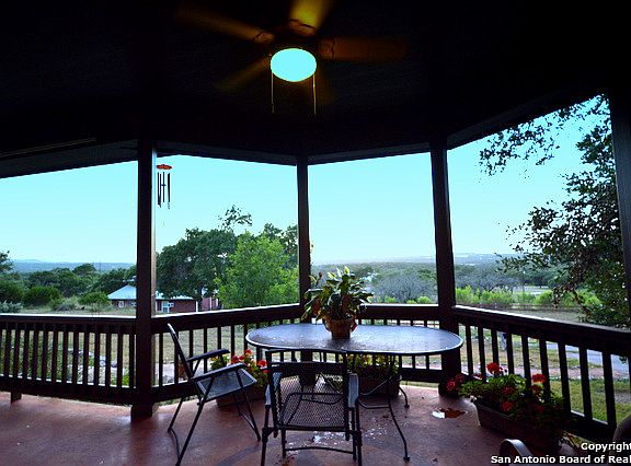 2nd image of 149 Majestic Oaks Dr