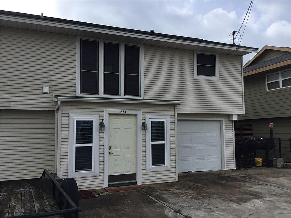 1st image of 374 Ling St