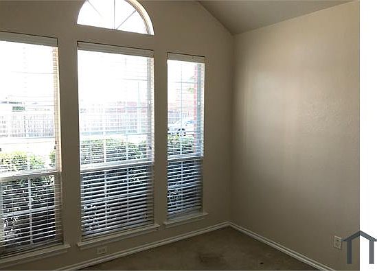 5th image of 4412 Bloomfield Ct
