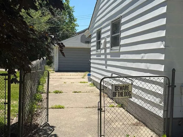 7544 Wood Ave — Photo 13