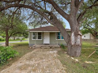 3007 Michoacan Dr, Del Valle, TX 78617