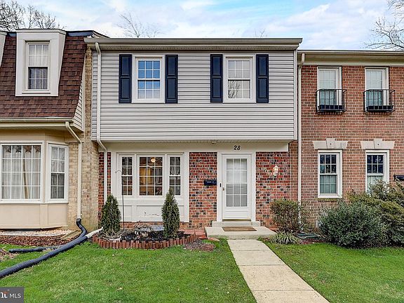 5th image of 28 Hibiscus Ct Unit 14-4