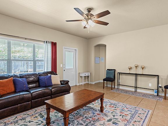 5th image of 3023 Douglas Fir Dr