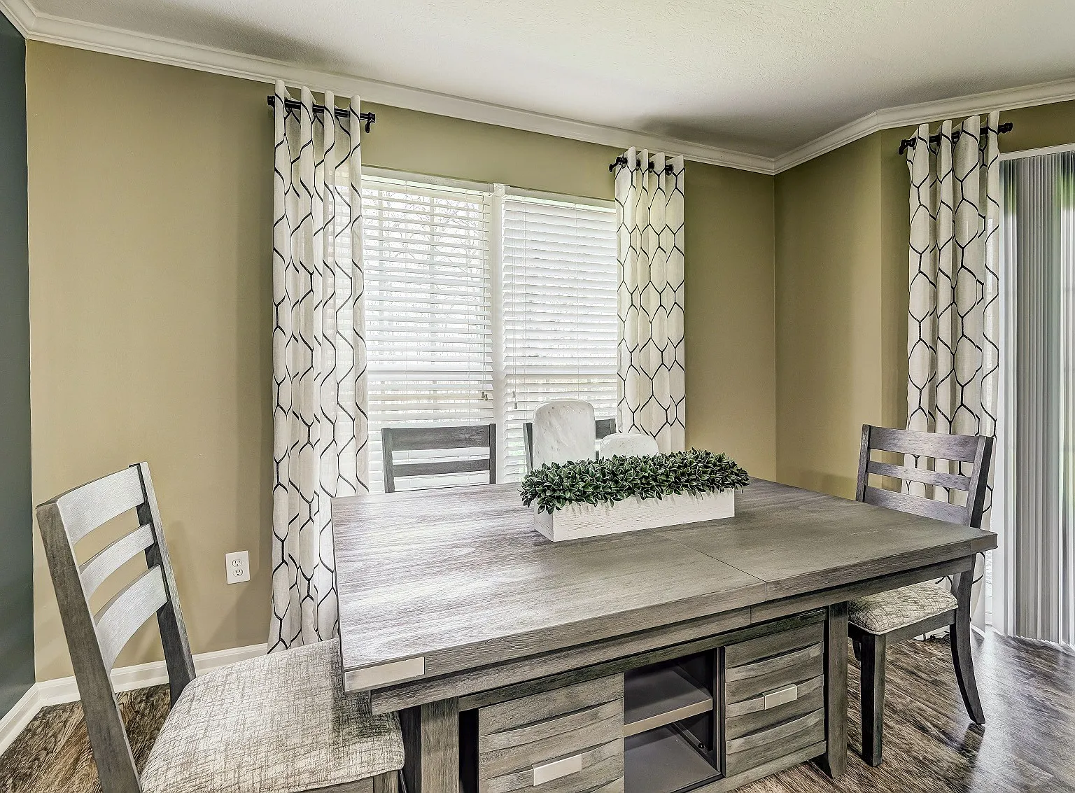 The Woods at Polaris Parkway Apartment Homes — photo 12