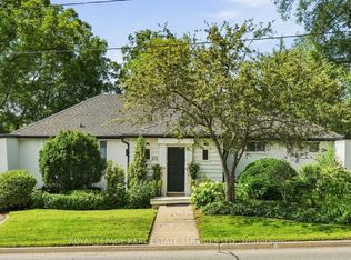 372 Trafalgar Rd, Oakville, ON L6J3H5