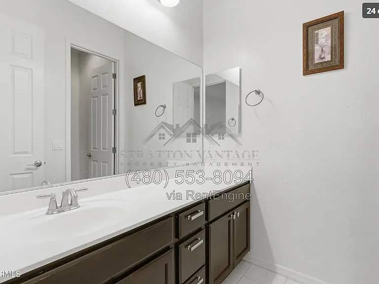 1083 E Holland Park Dr — Photo 16