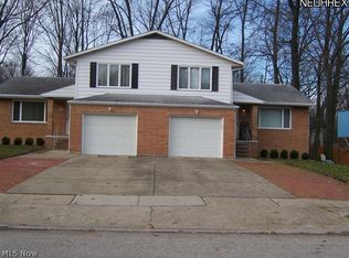 4144 Forest Heights Dr, Stow, OH 44224