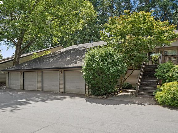 3rd image of 14834 SW 109th Ave #8
