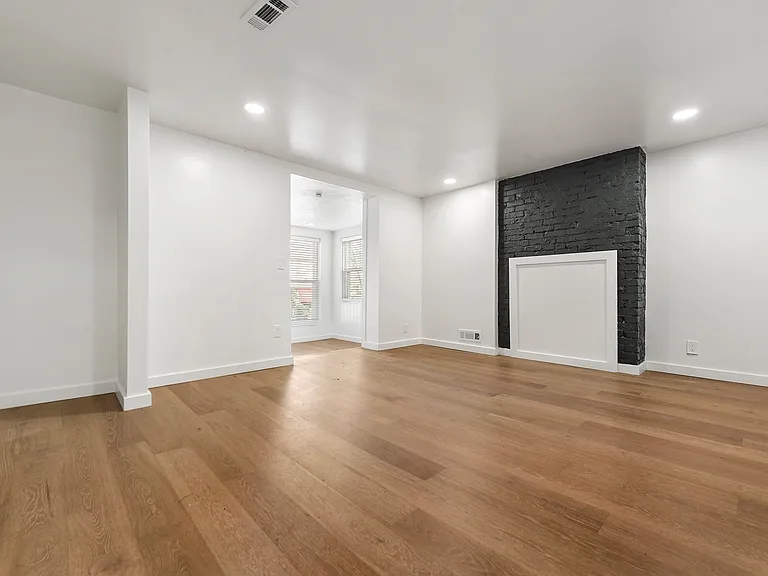 112 E 18th Ave #1 — Photo 11