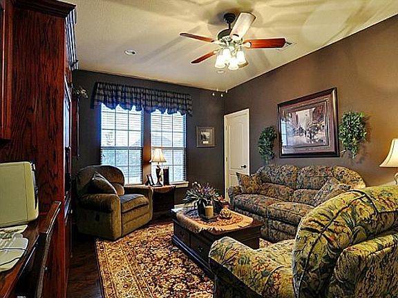 5th image of 716 Morningside Dr