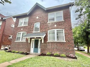 4560 Flad Ave, Saint Louis, MO 63110