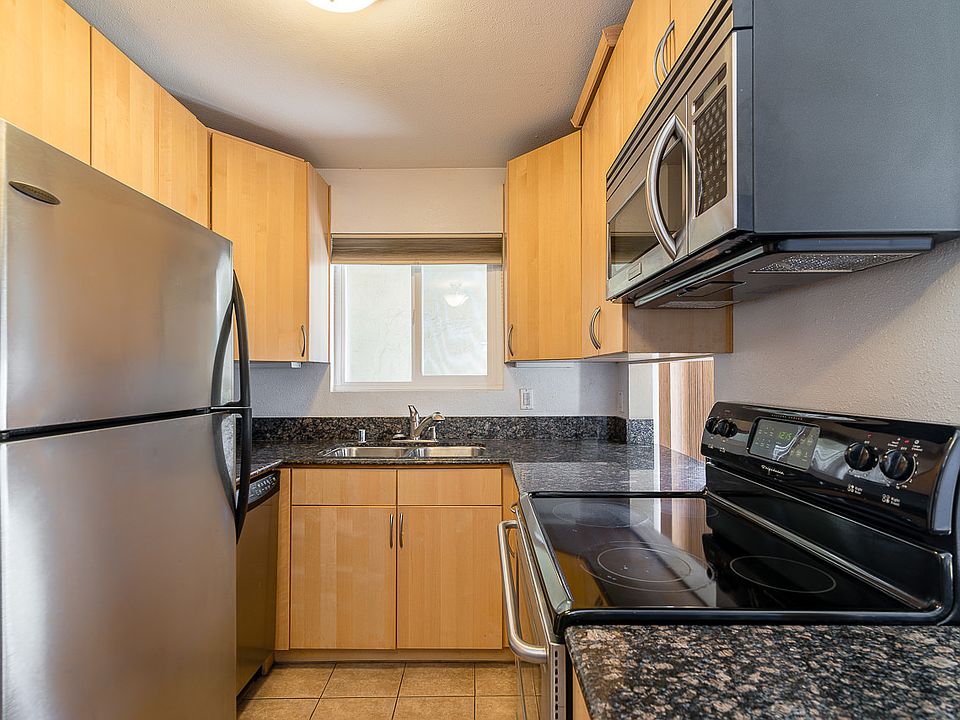 1st image of 4387 Illinois St Unit 1