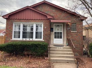 10242 S Talman Ave, Chicago, IL 60655