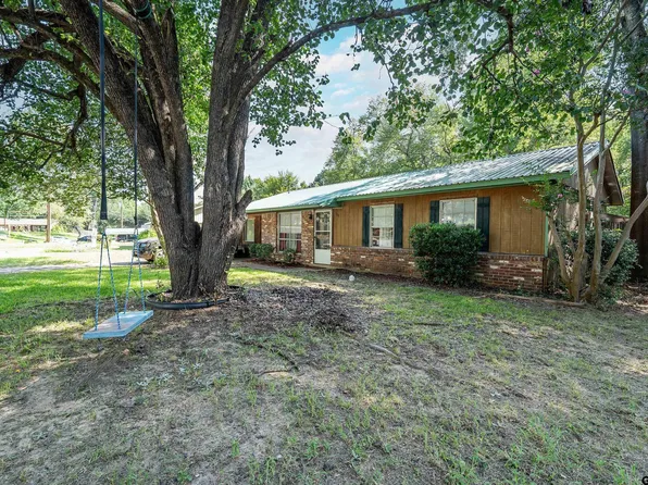 908 Pinkerton Dr, Tyler, TX 75701