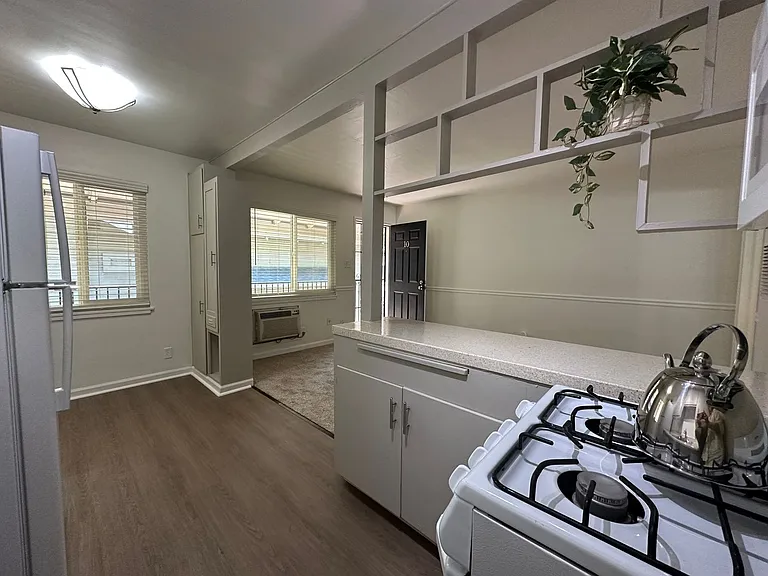 Live Where Downtown Meets Midtown at 1808 N Street — Photo 16