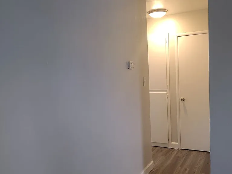 Arcadia Apartments — Photo 9