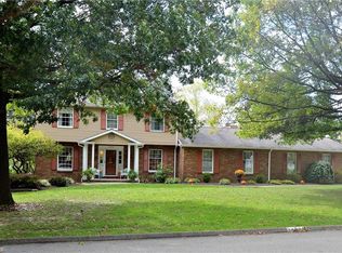 1470 Danbury Rd NW, Canton, OH 44720