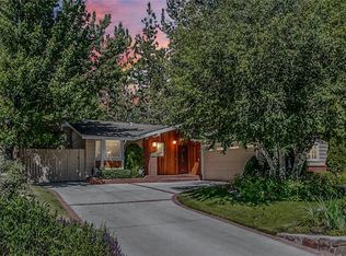 204 Oriole Dr, Big Bear Lake, CA 92315