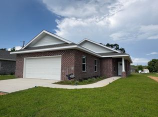 97 Homestead St, Niceville, FL 32578