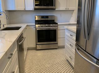 10924 3/4 Landale St, North Hollywood, CA 91602
