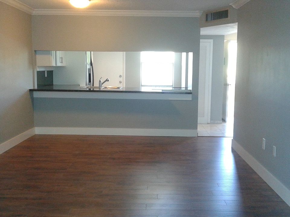 1st image of 1200 NE Miami Gardens Dr APT 509