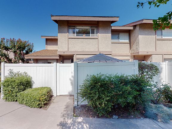 2nd image of 2447 Huntington Dr APT 18